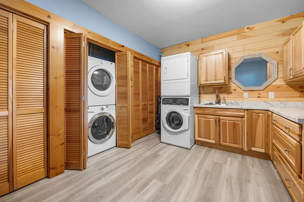 68 Mountain View Road Sullivan ME 04664