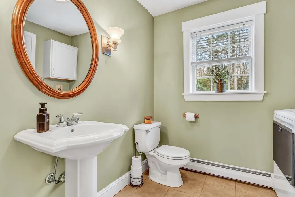 78 Star Drive Minot ME 04258