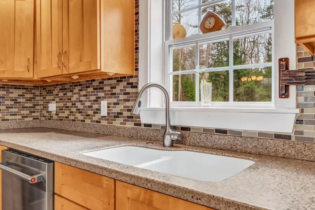 78 Star Drive Minot ME 04258