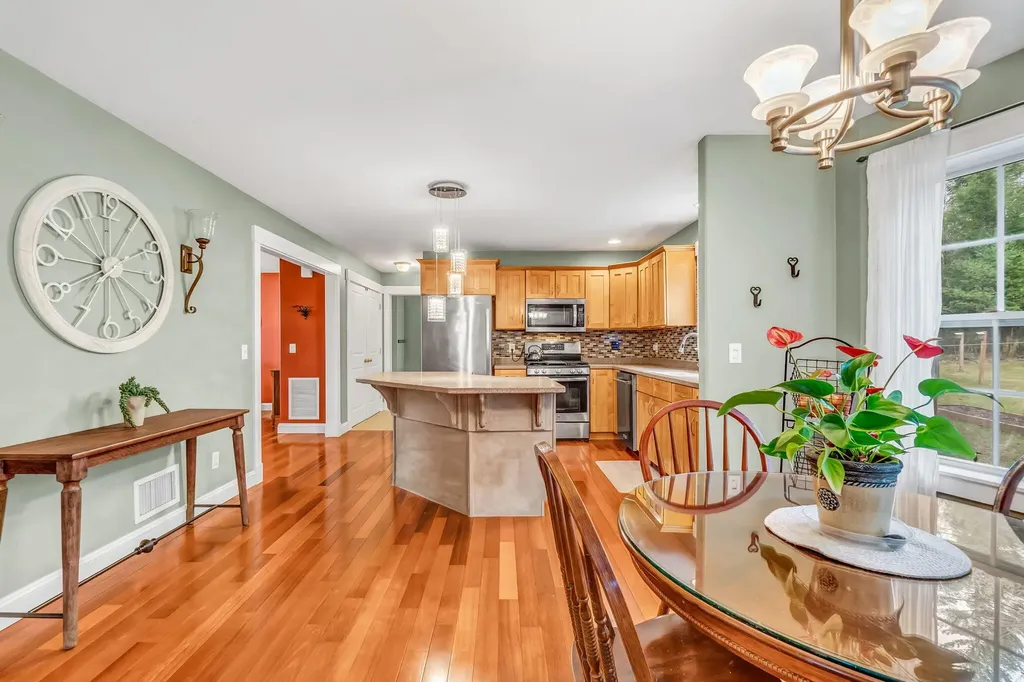 78 Star Drive Minot ME 04258
