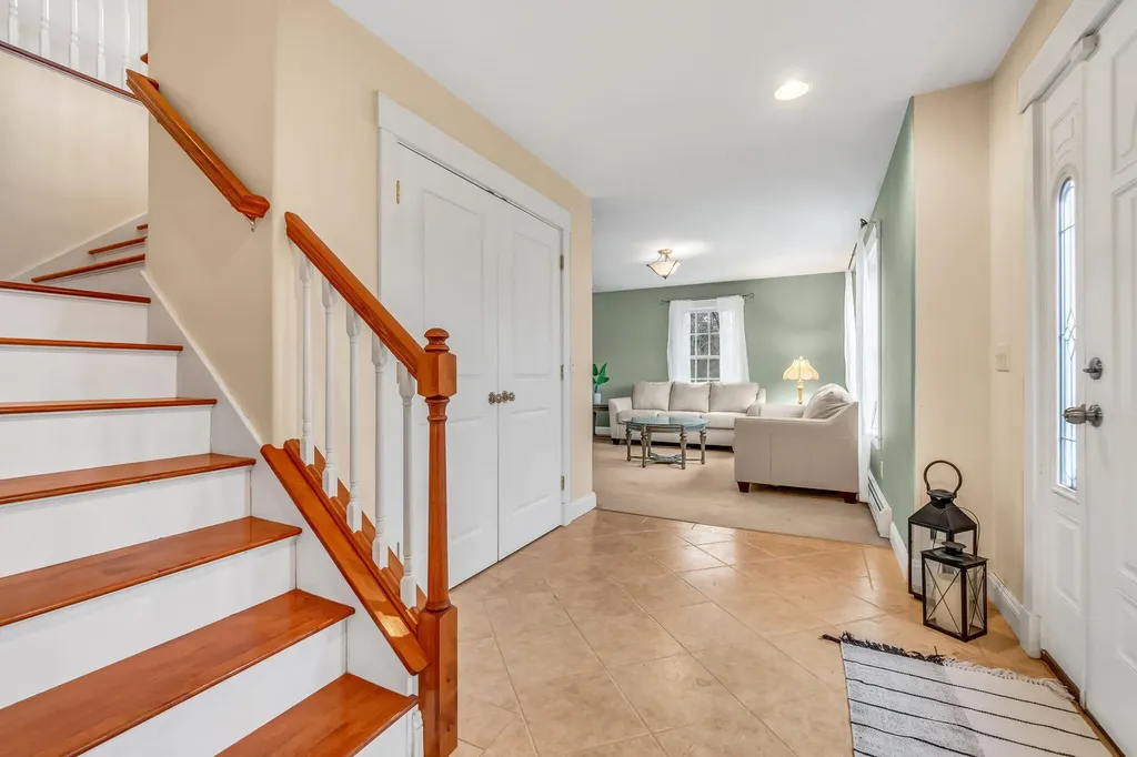 78 Star Drive Minot ME 04258