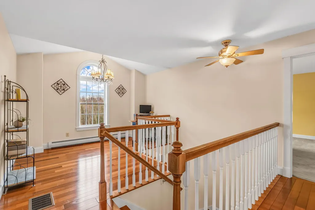 78 Star Drive Minot ME 04258