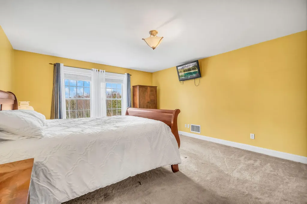 78 Star Drive Minot ME 04258