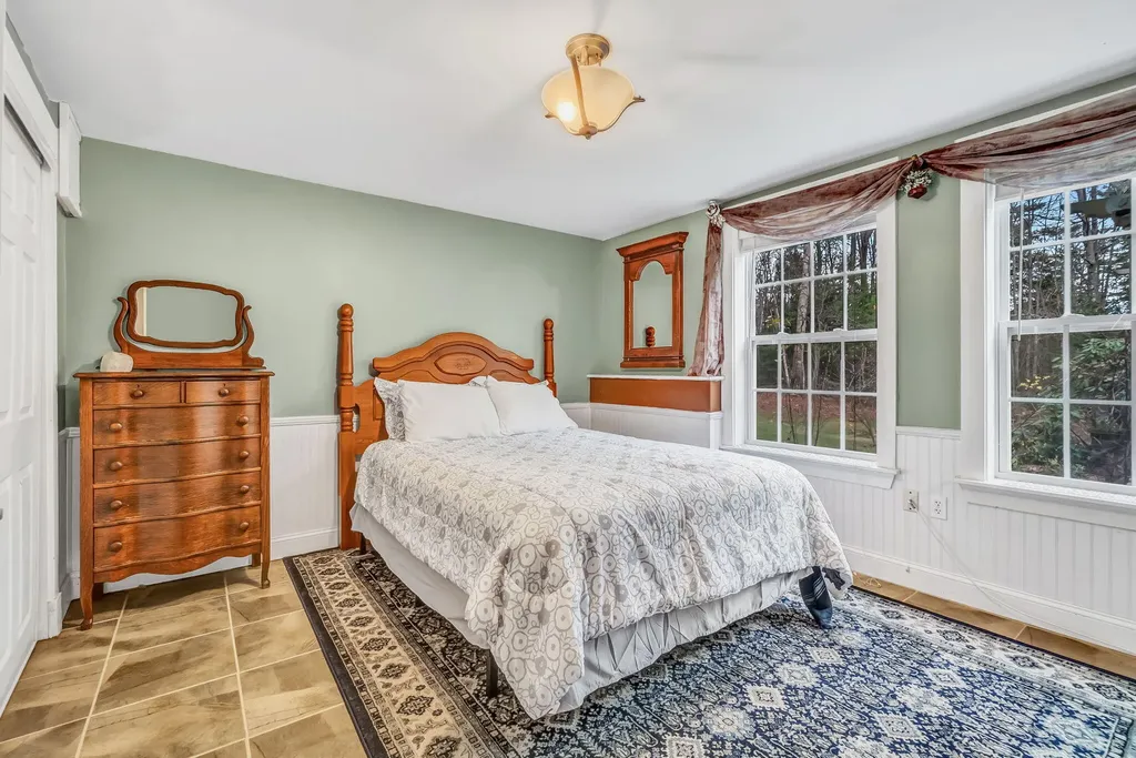 78 Star Drive Minot ME 04258