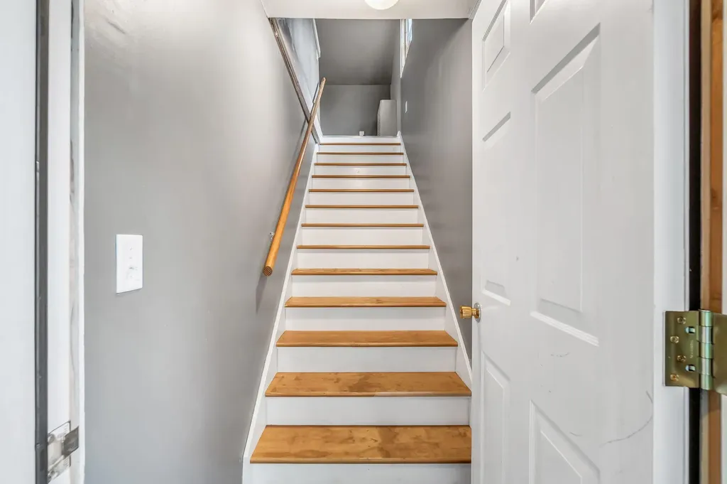78 Star Drive Minot ME 04258