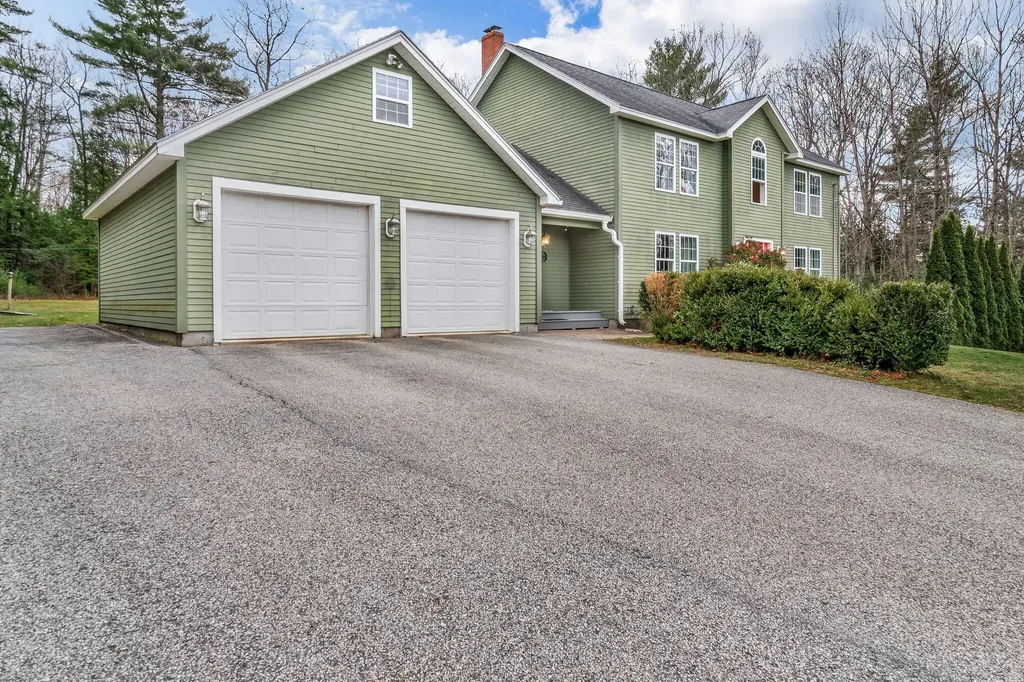 78 Star Drive Minot ME 04258