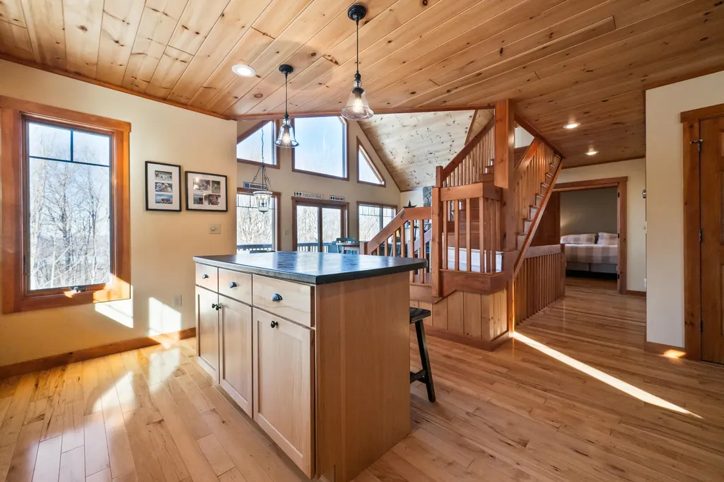 39 Adams Wulff Lane Sandy River Plt ME 04970