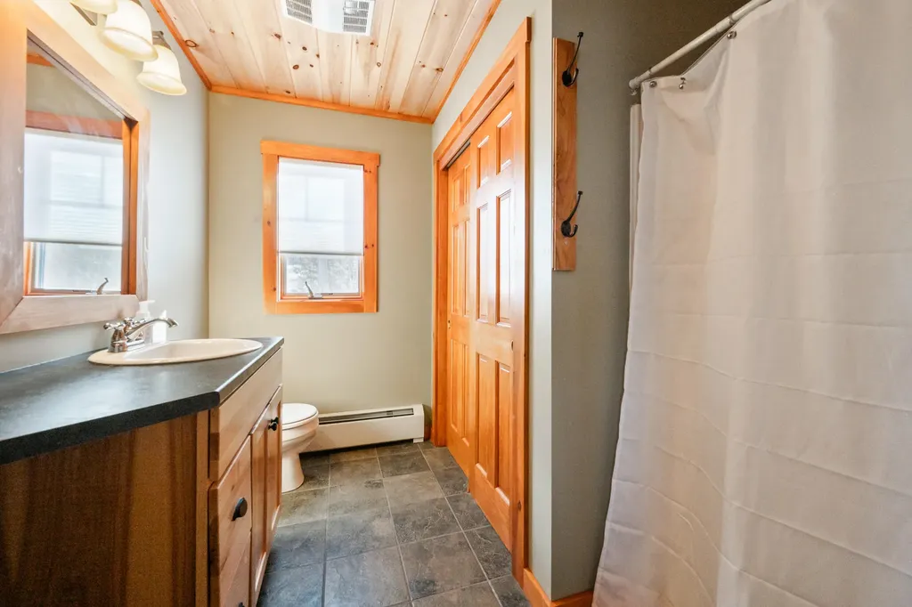 39 Adams Wulff Lane Sandy River Plt ME 04970