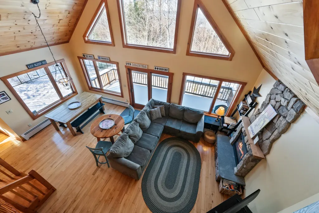 39 Adams Wulff Lane Sandy River Plt ME 04970
