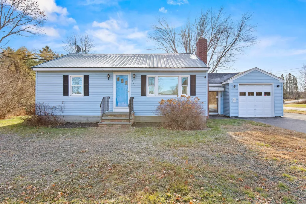107 W Gray Road Gray ME 04039
