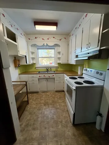 12 Williams Road Hodgdon ME 04730
