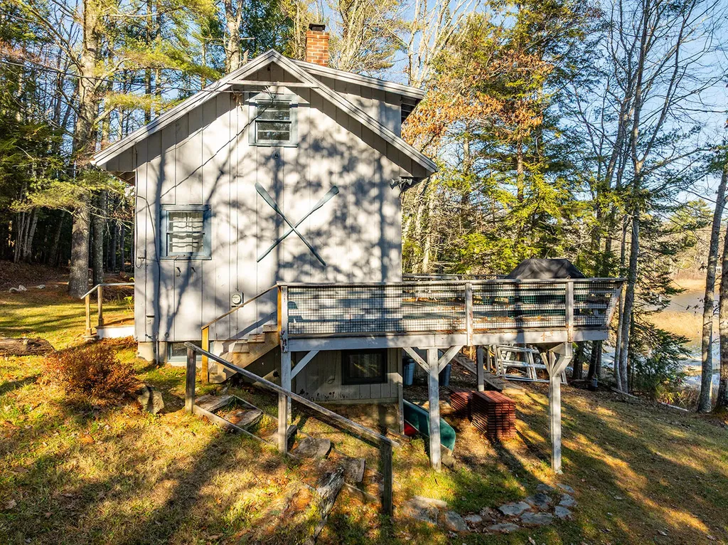 291 Mic Mac Lane Union ME 04862