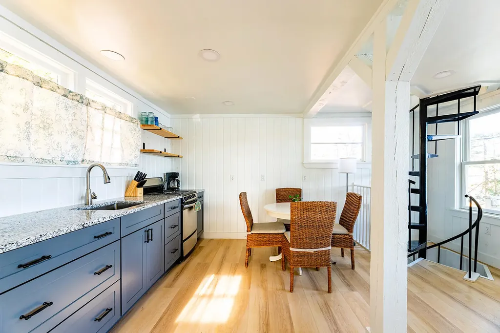 291 Mic Mac Lane Union ME 04862