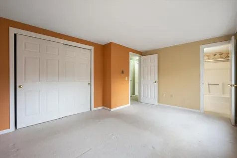 22 Cortland Circle Bangor ME 04401