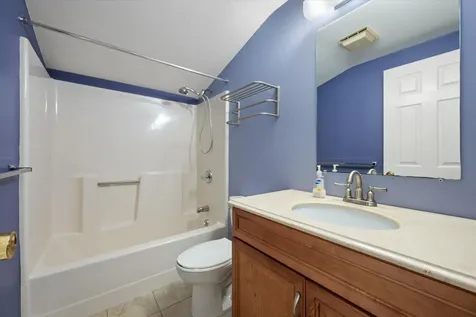 22 Cortland Circle Bangor ME 04401