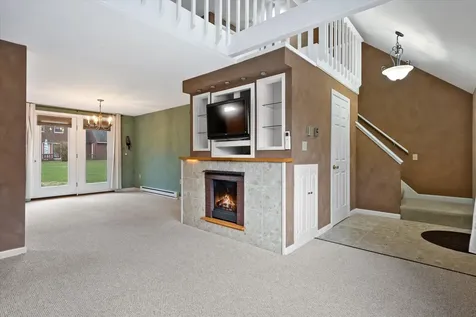 22 Cortland Circle Bangor ME 04401