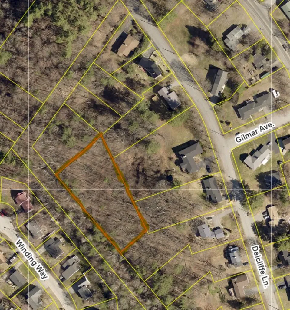 18 Glenview Avenue Lewiston ME 04240