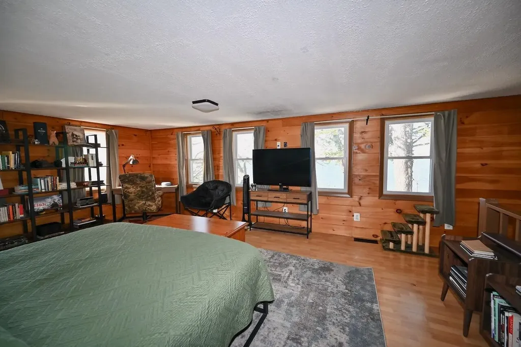 4 Nancy Lane Sabattus ME 04280