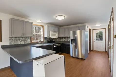 4 Chelsey Lane Gray ME 04039
