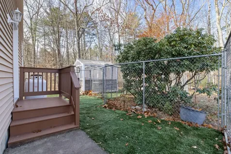 4 Chelsey Lane Gray ME 04039