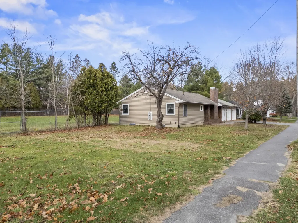 10 Penley Street Augusta ME 04330