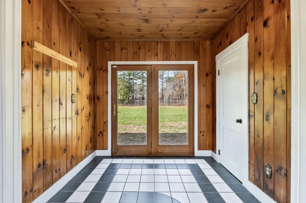 10 Penley Street Augusta ME 04330