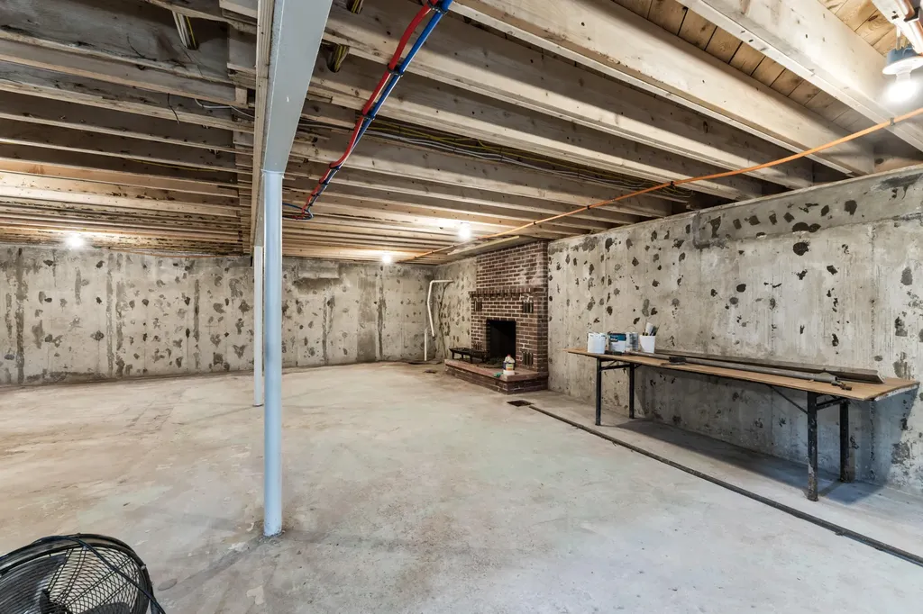 10 Penley Street Augusta ME 04330