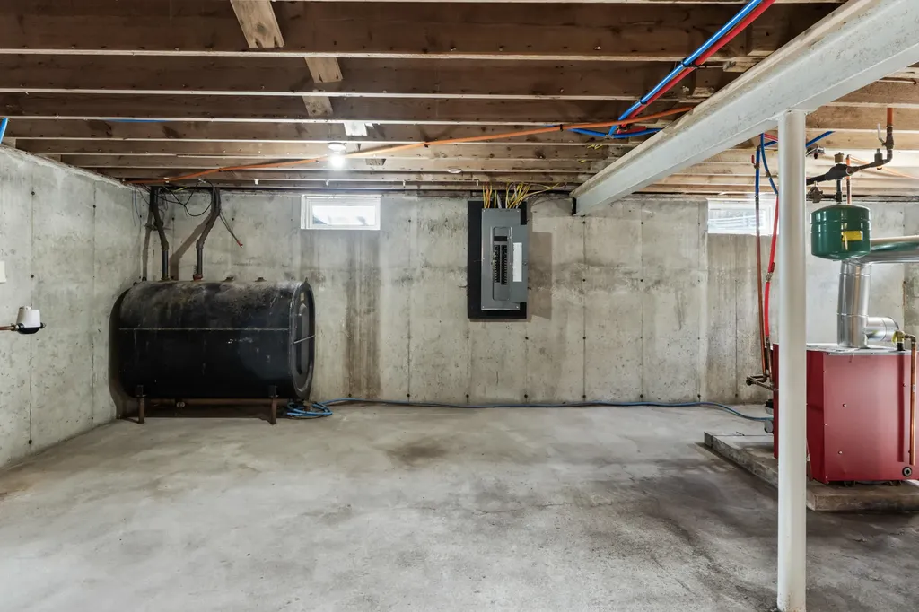 10 Penley Street Augusta ME 04330