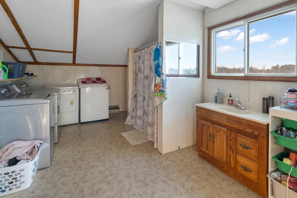 147 Upper Pond Road Litchfield ME 04350