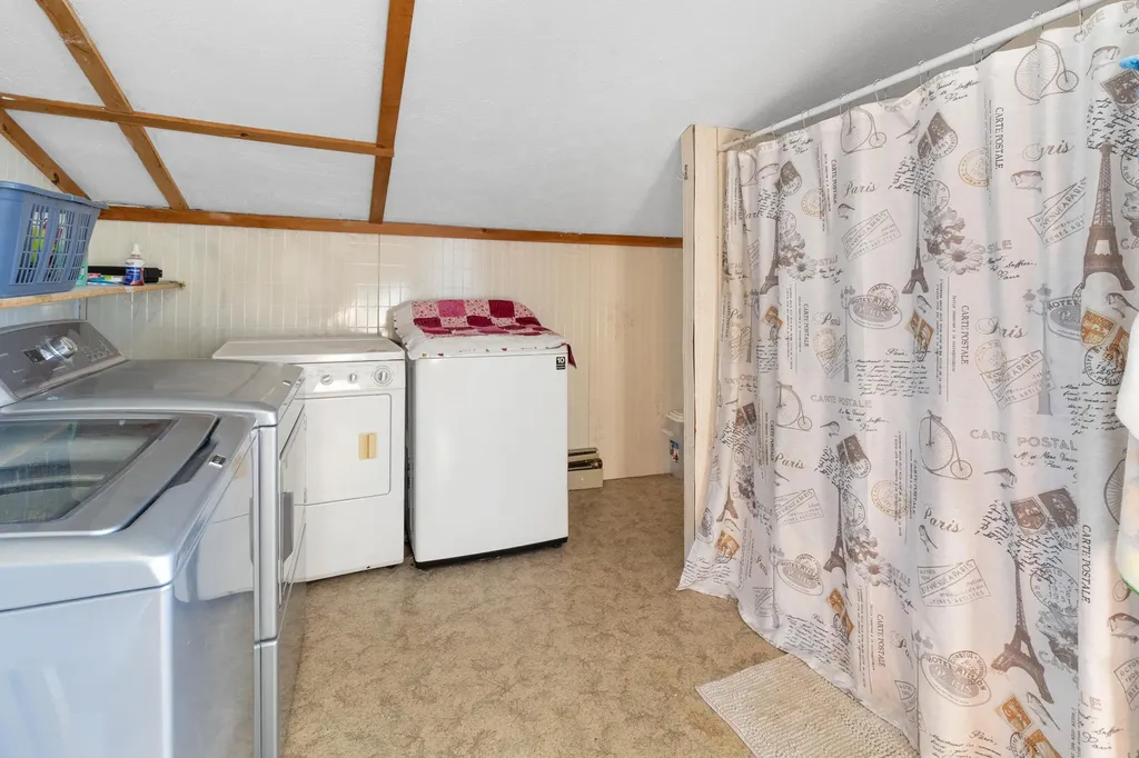 147 Upper Pond Road Litchfield ME 04350