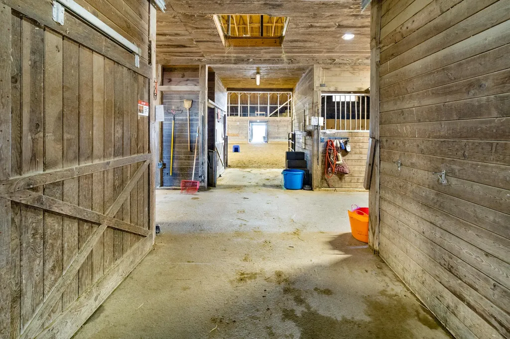 147 Upper Pond Road Litchfield ME 04350
