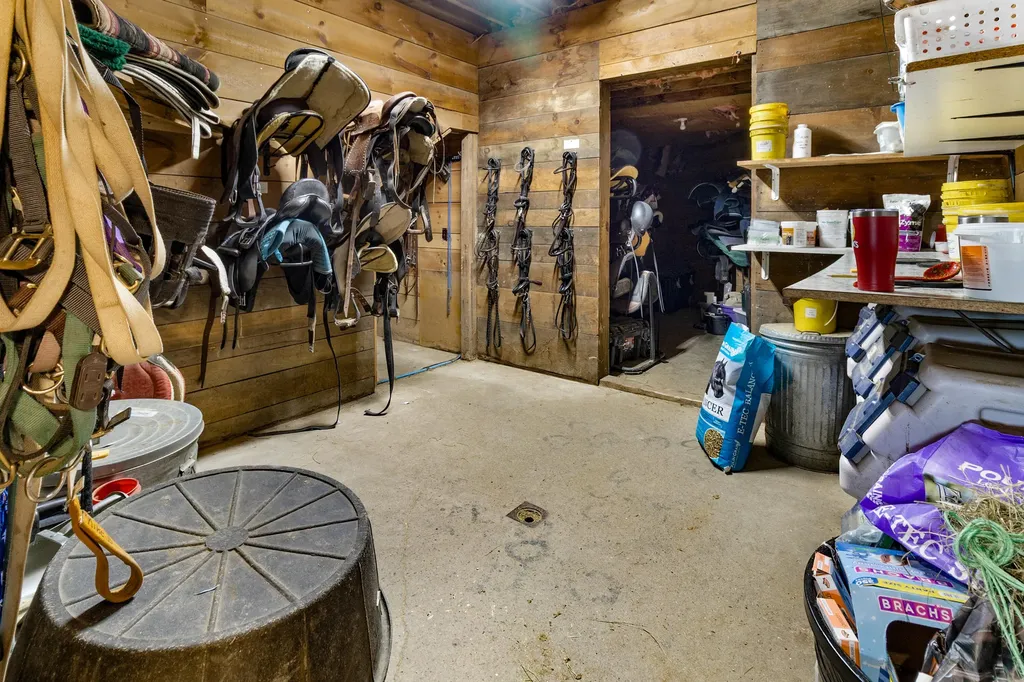147 Upper Pond Road Litchfield ME 04350