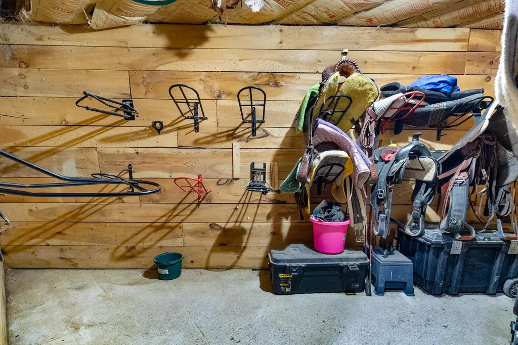 147 Upper Pond Road Litchfield ME 04350