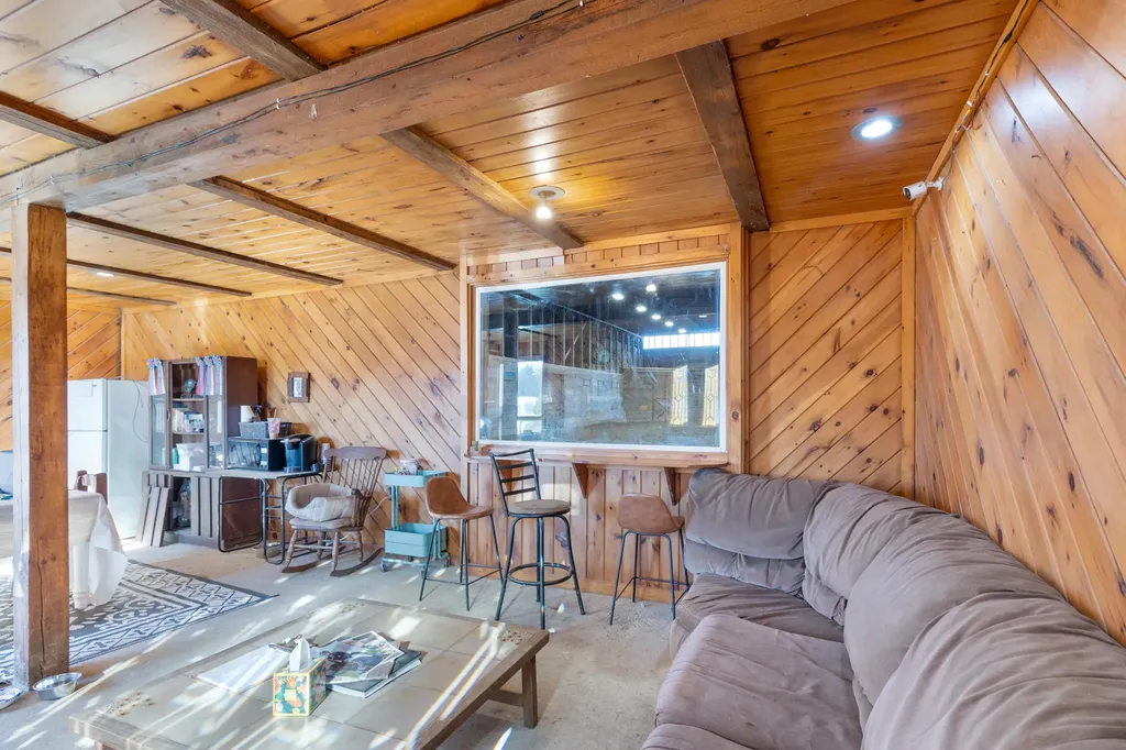 147 Upper Pond Road Litchfield ME 04350