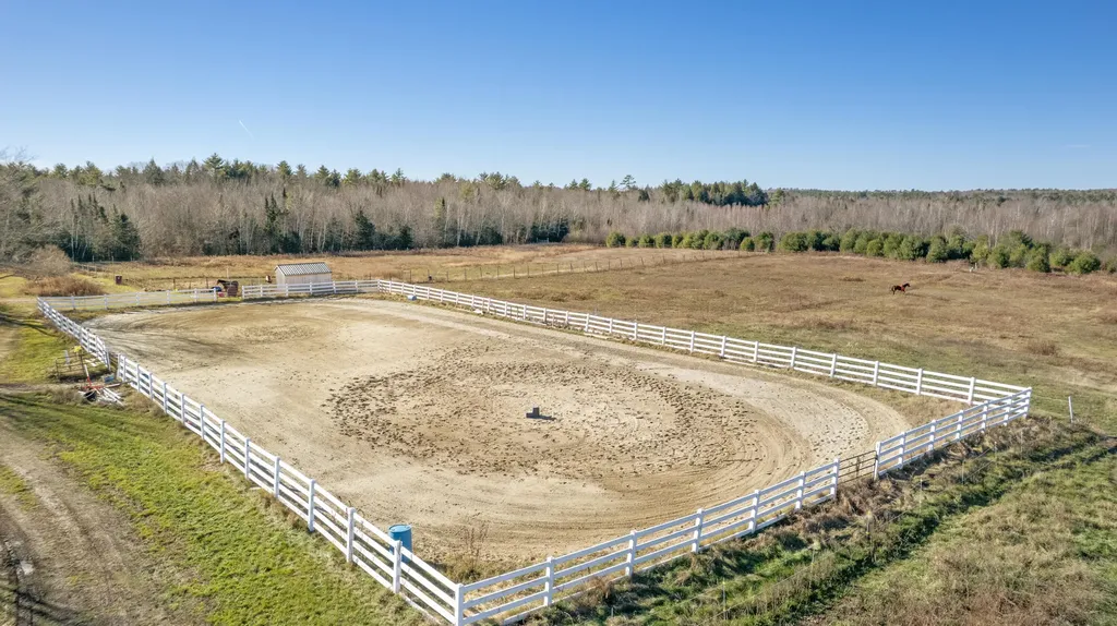 147 Upper Pond Road Litchfield ME 04350