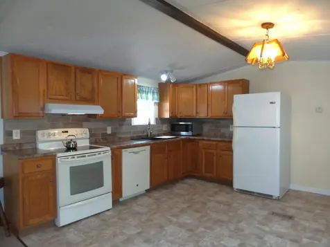 17 Maple Street Vassalboro ME 04989