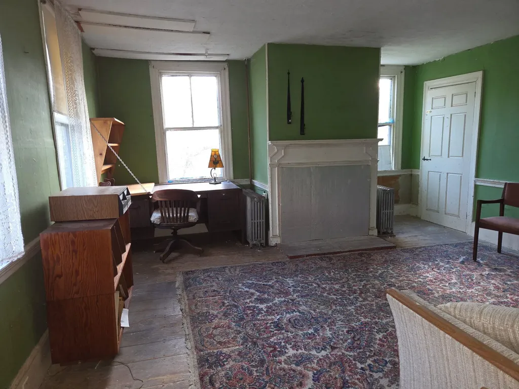 489 Back Road Skowhegan ME 04976