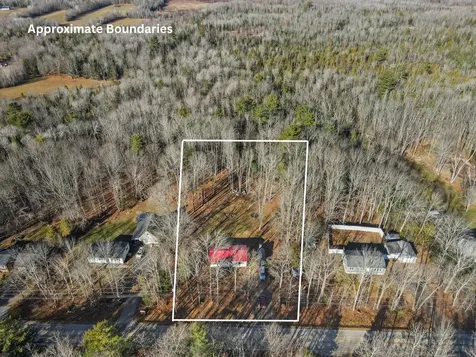 163 Phillips Road Glenburn ME 04401