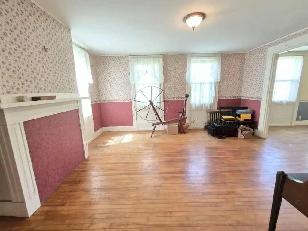 55 Cape Cod Hill Road New Sharon ME 04955