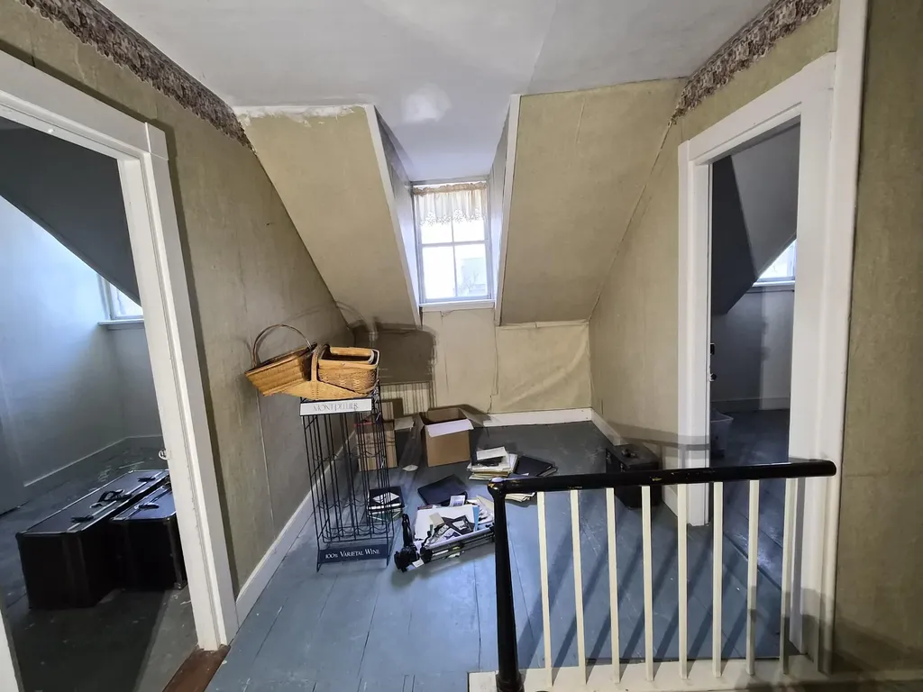 55 Cape Cod Hill Road New Sharon ME 04955