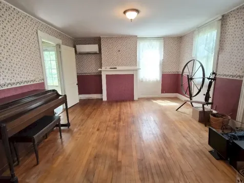 55 Cape Cod Hill Road New Sharon ME 04955