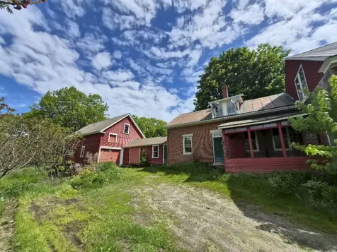 55 Cape Cod Hill Road New Sharon ME 04955