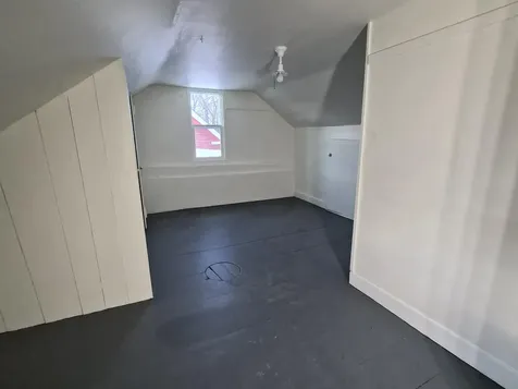 55 Cape Cod Hill Road New Sharon ME 04955