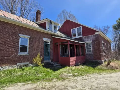 55 Cape Cod Hill Road New Sharon ME 04955