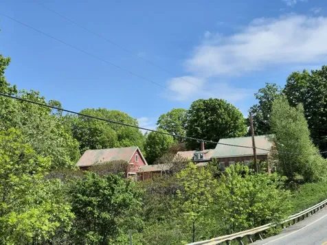 55 Cape Cod Hill Road New Sharon ME 04955