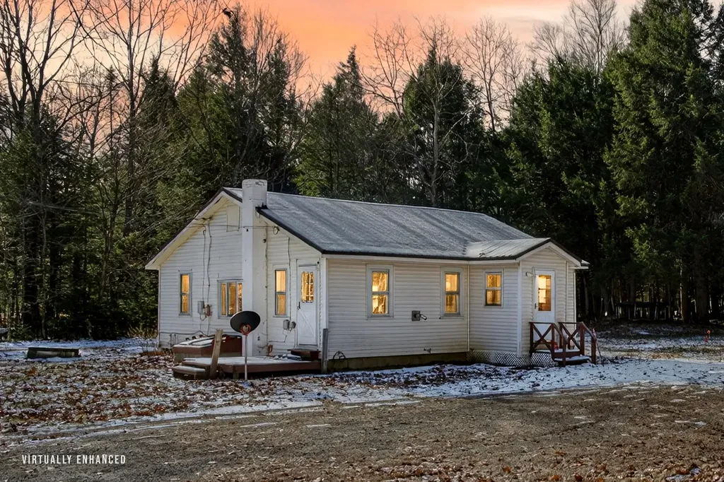 220 Dutch Gap Road Chesterville ME 04938