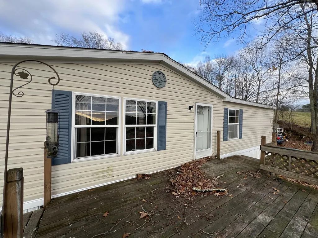 90 Come Spring Lane Warren ME 04864