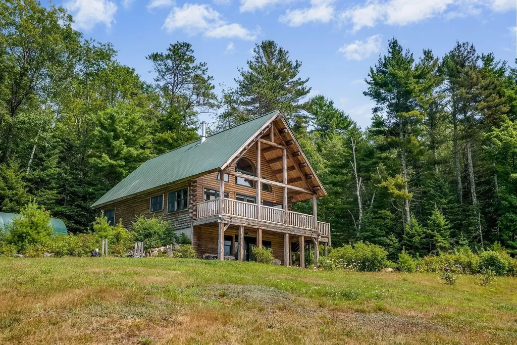 25 Spruce Point View Road Chebeague Island ME 04017