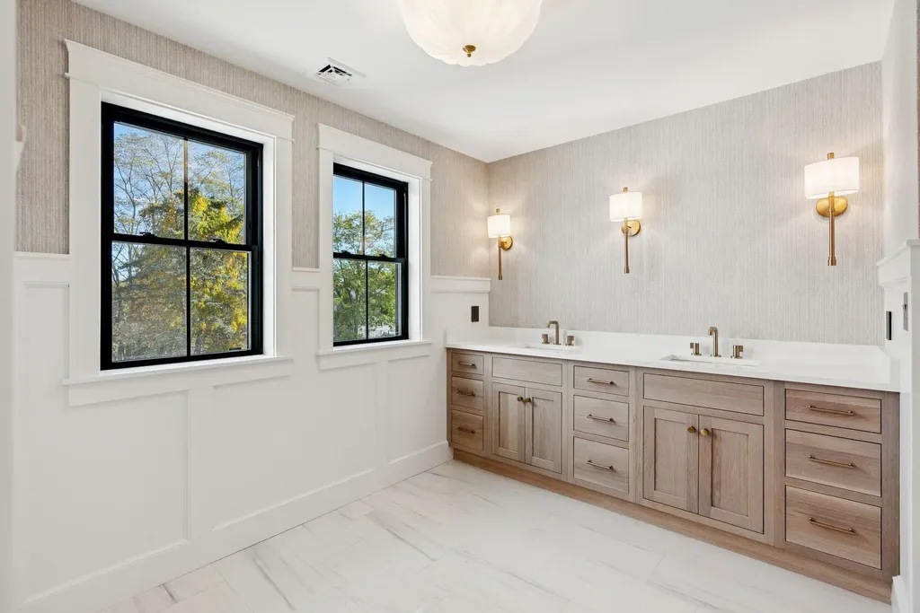 7 Christensen Lane Kennebunk ME 04043