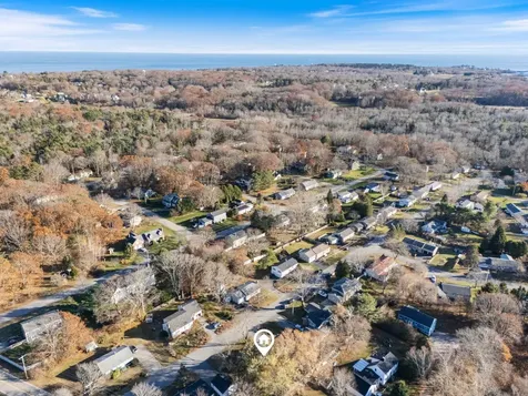 4 Jewett Road Cape Elizabeth ME 04107